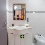 Fountain Retreat I Pool, Jacuzzi & Sports Escape Villa Viana do Castelo
