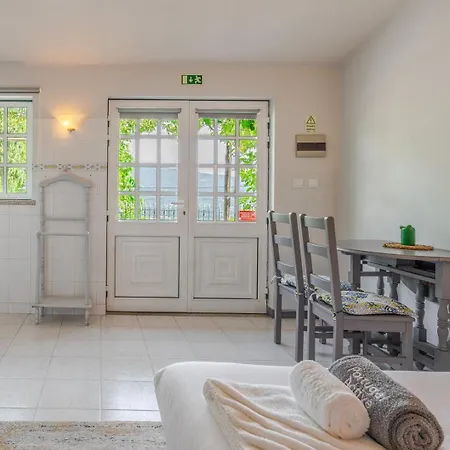 Fountain Retreat I Pool, Jacuzzi & Sports Escape Villa