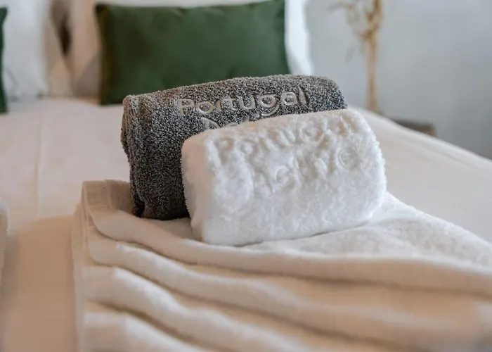 Fountain Retreat I Pool, Jacuzzi & Sports Escape * Viana do Castelo