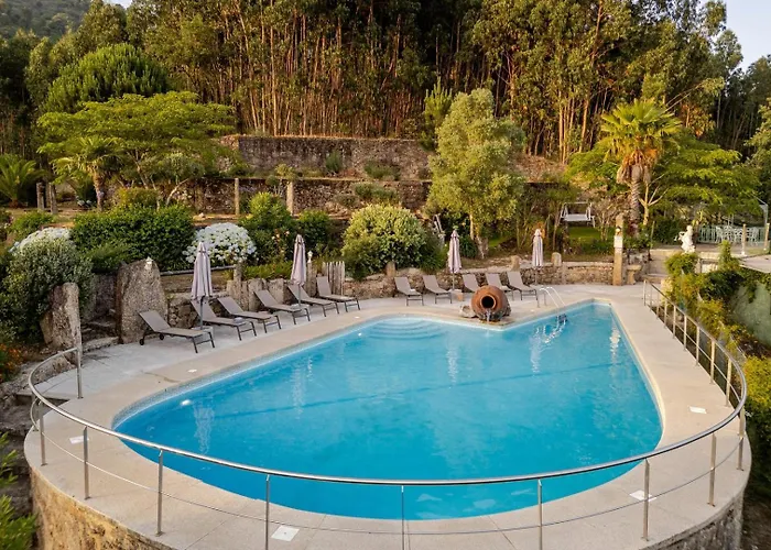 Villa Fountain Retreat I Pool, Jacuzzi & Sports Escape