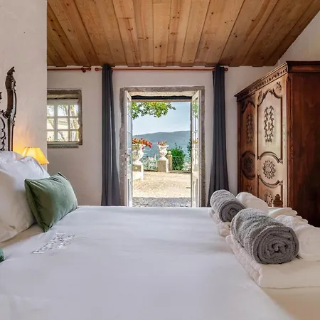 Fountain Retreat I Pool & Sports Escape Villa Viana do Castelo