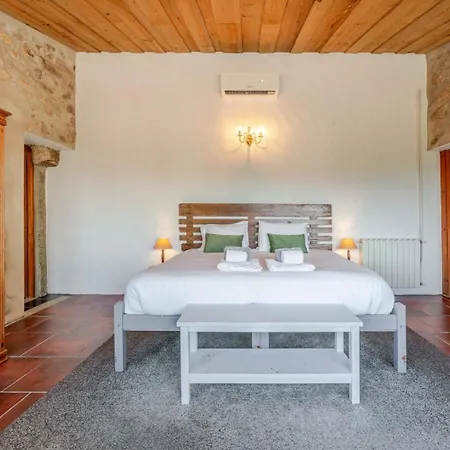 Villa Fountain Retreat I Pool & Sports Escape Viana do Castelo