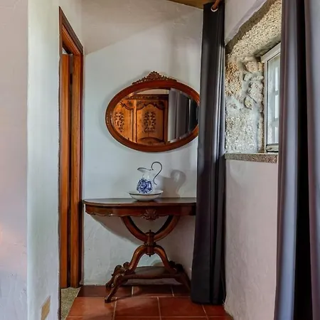 Fountain Retreat I Pool & Sports Escape Villa Viana do Castelo