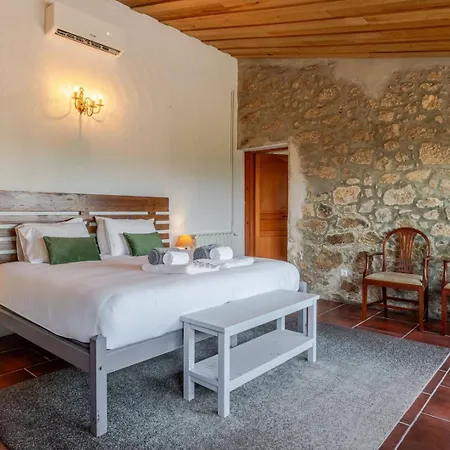 Fountain Retreat I Pool, Jacuzzi & Sports Escape Viana do Castelo