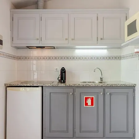 Fountain Retreat I Pool, Jacuzzi & Sports Escape