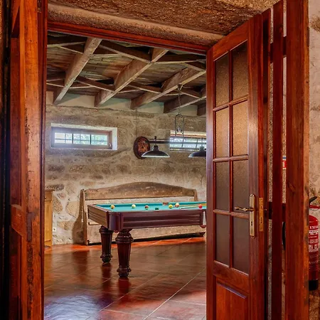 Fountain Retreat I Pool & Sports Escape Villa