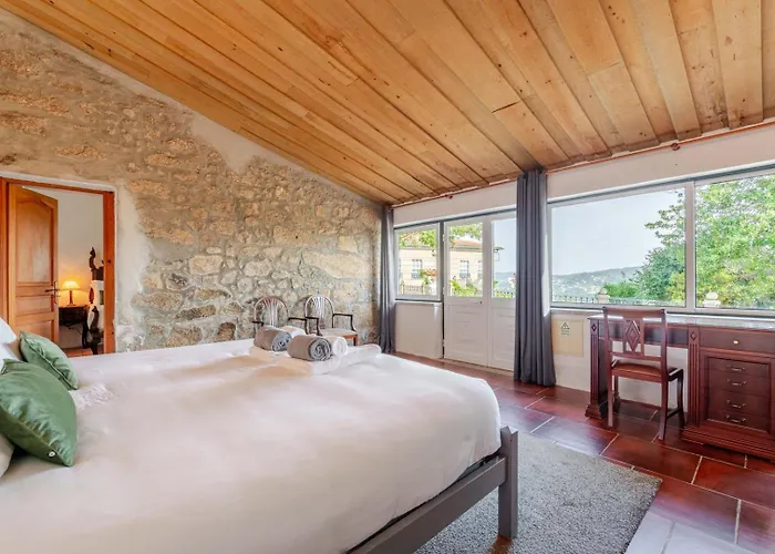 Fountain Retreat I Pool, Jacuzzi & Sports Escape Villa