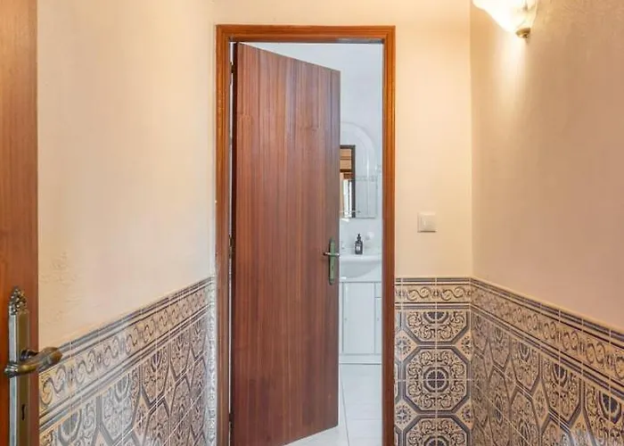 Villa Fountain Retreat I Pool, Jacuzzi & Sports Escape Viana do Castelo