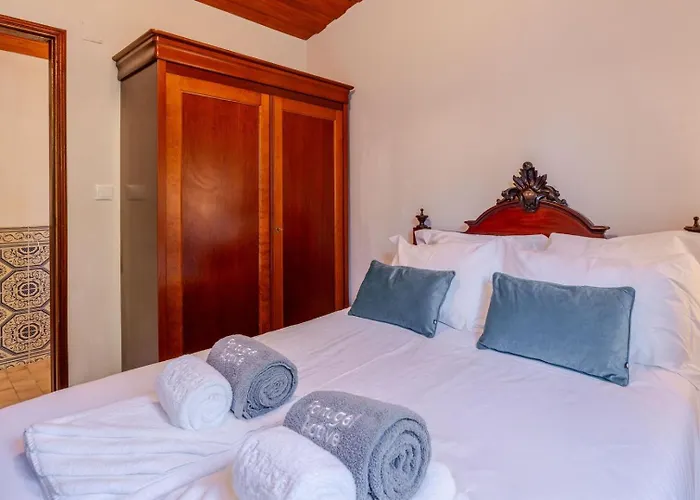 Fountain Retreat I Pool, Jacuzzi & Sports Escape Viana do Castelo