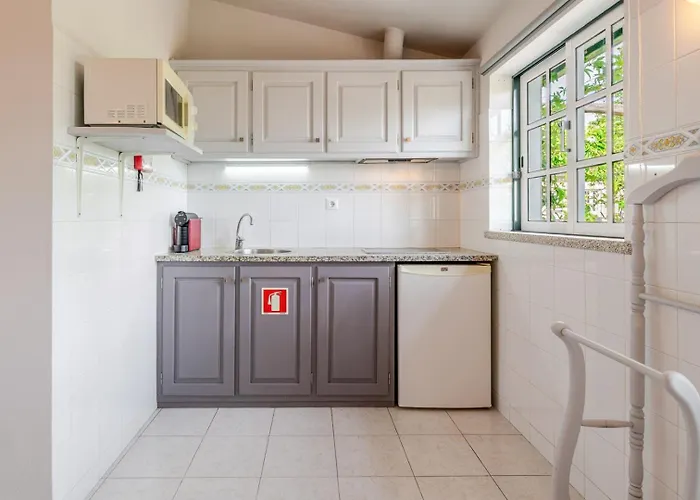 Villa Fountain Retreat I Pool, Jacuzzi & Sports Escape *