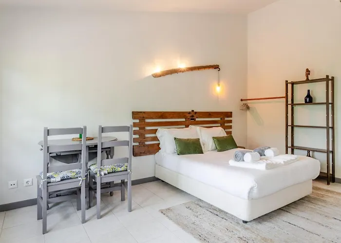 Villa Fountain Retreat I Pool, Jacuzzi & Sports Escape Viana do Castelo